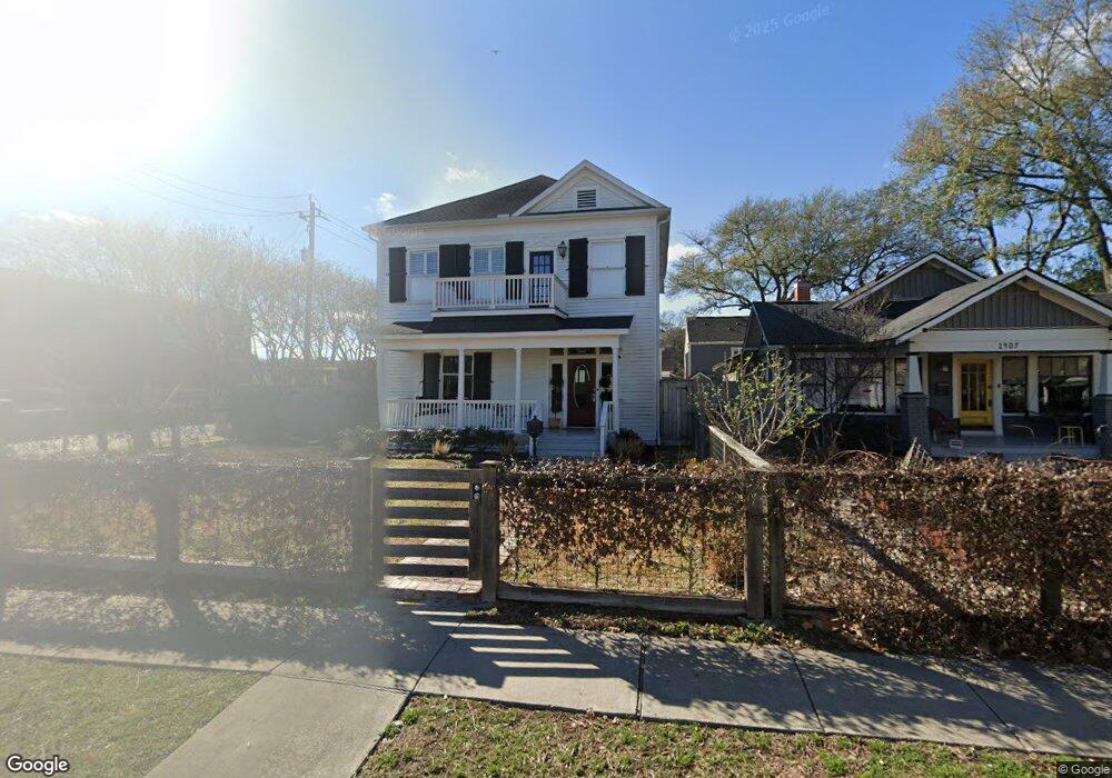 1401 Oxford St, Houston, TX 77008 - photo 1