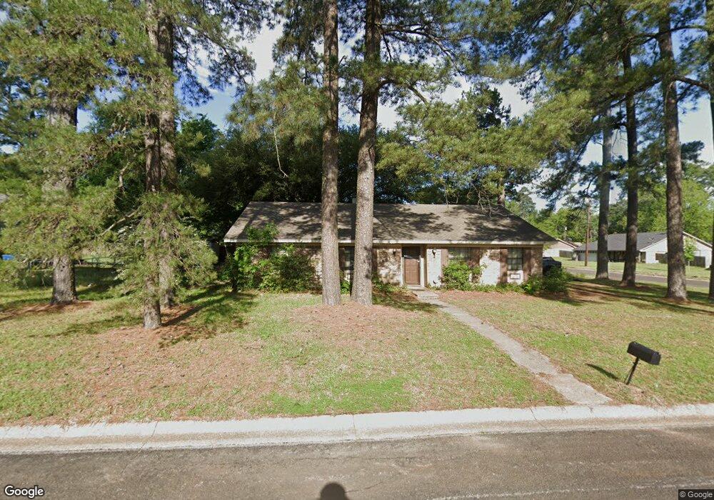 3501 Pinecrest St, Kilgore, TX 75662 - photo 1