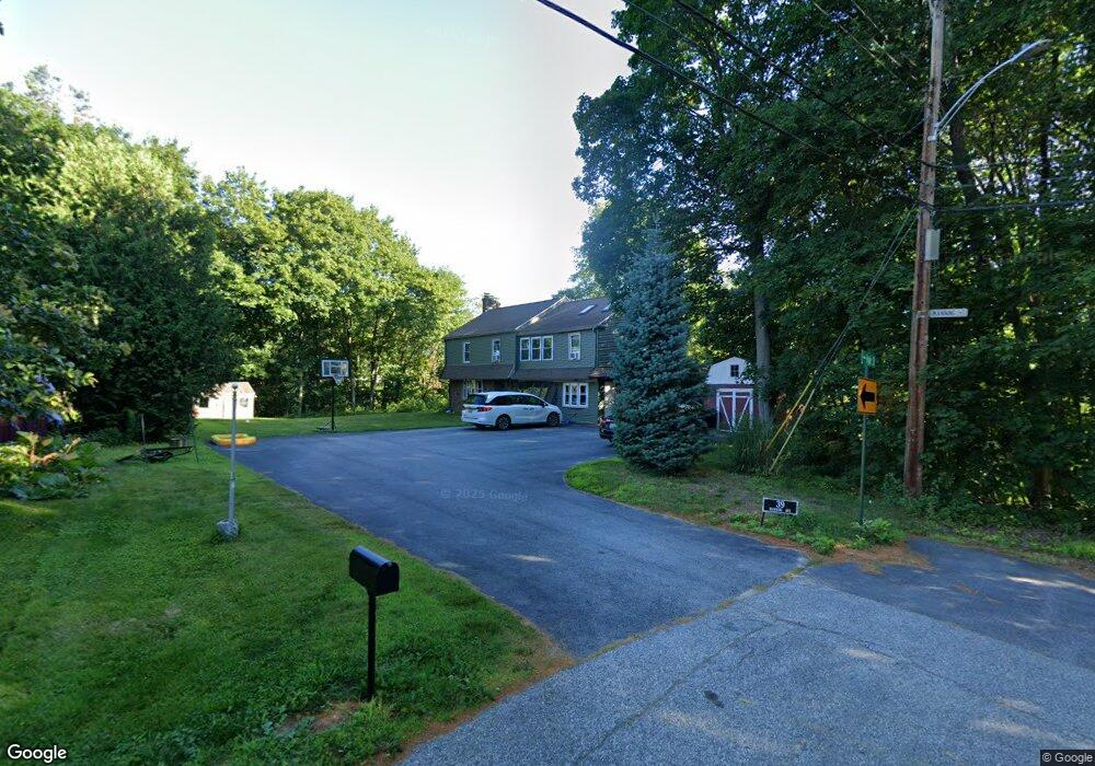 39 Manning Ave, Lewiston, ME 04240 - photo 1