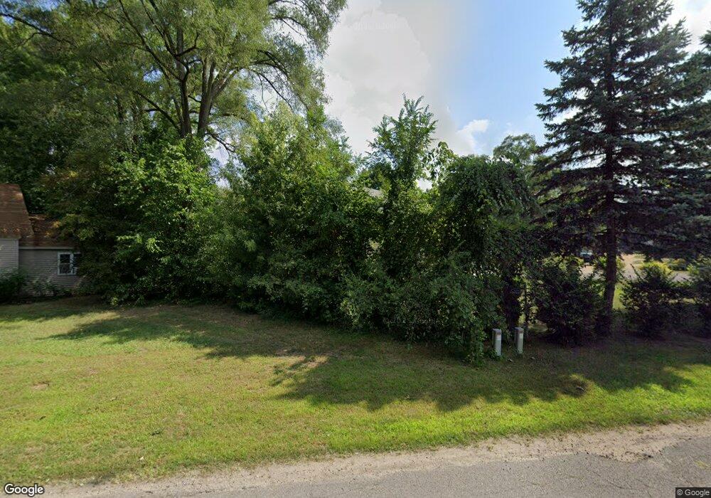 2027 E Main St, Niles, MI 49120 - photo 1