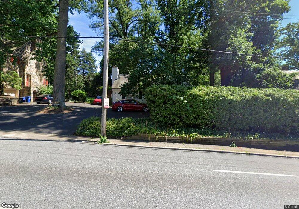 17 W Cold Spring Ln, Baltimore, MD 21210 - photo 1