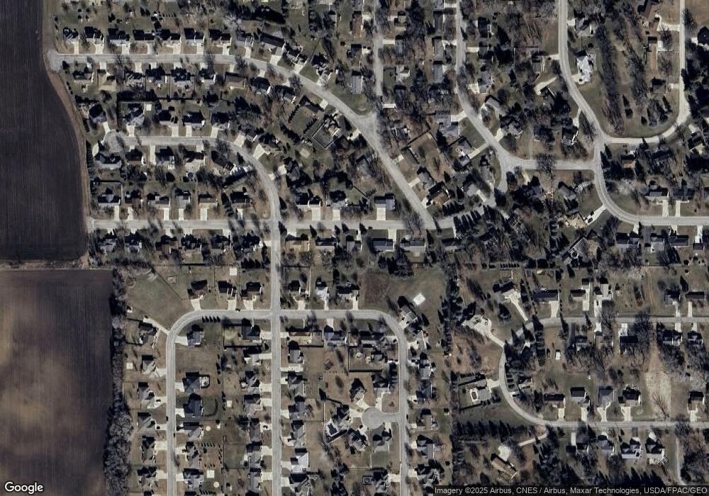 2705 8th Ave SW, Austin, MN 55912 - photo 1