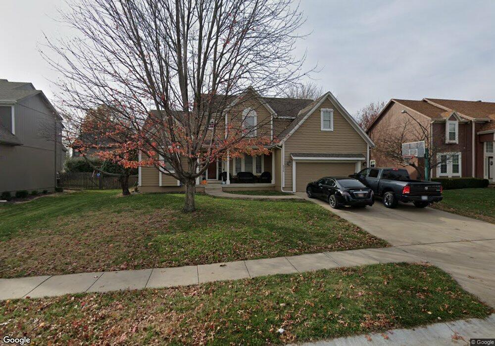 5316 Round Prairie St, Shawnee, KS 66226 - photo 1