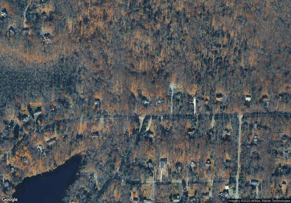 148 Hawthorne Dr, Milford, PA 18337 - photo 1