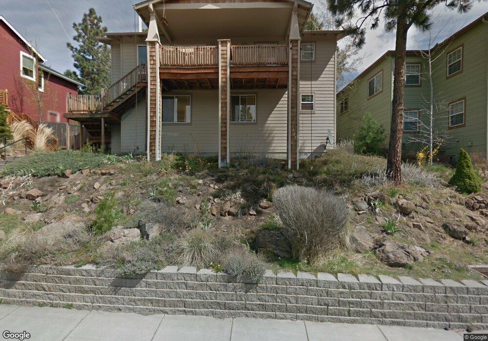 2522 NW Monterey Pines Dr, Bend, OR 97701 - photo 1