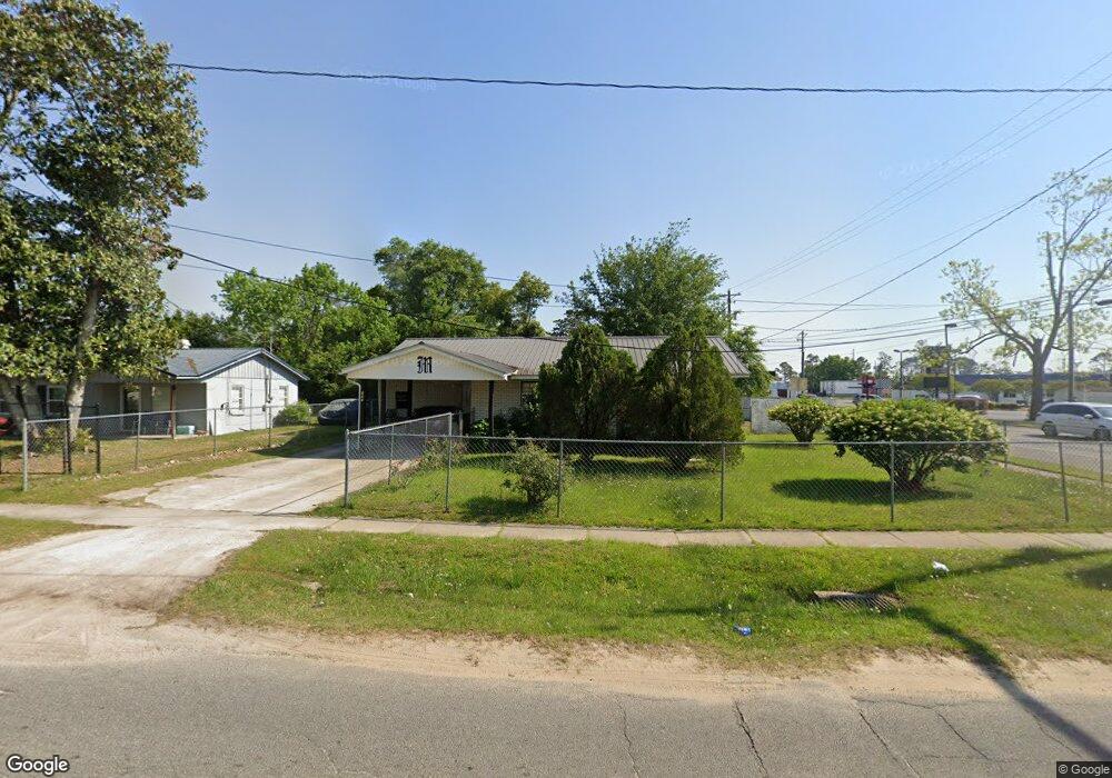 200 College Park Dr E, Douglas, GA 31533 - photo 1