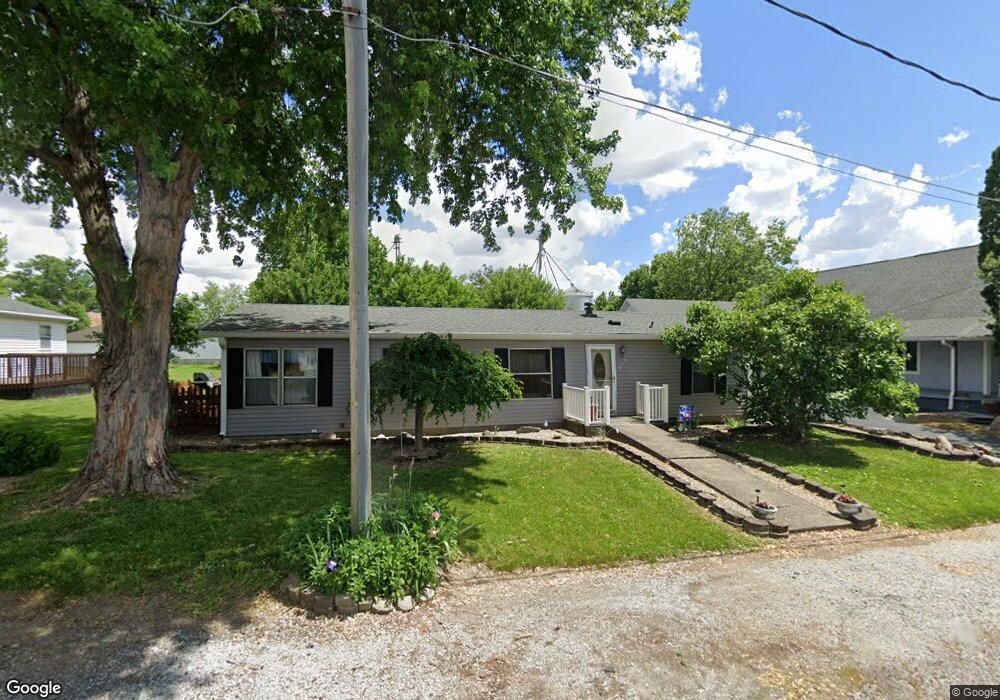 618 N Matilda St, Warren, IN 46792 - photo 1