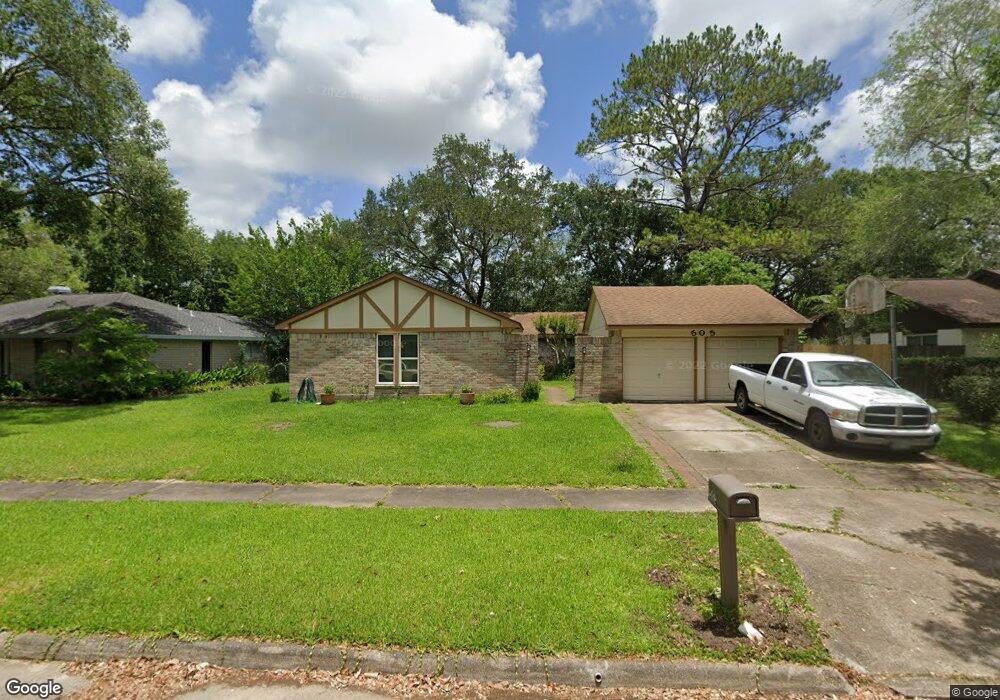 505 Belmont Dr, Friendswood, TX 77546 - photo 1