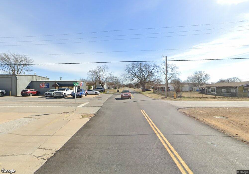 512 W Apache St, Jenks, OK 74037 - photo 1