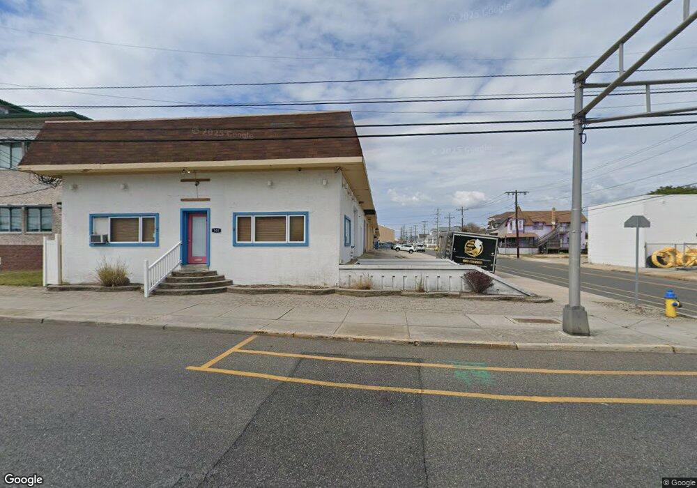 314 W Oak Ave, Wildwood, NJ 08260 - photo 1