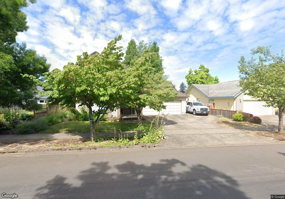 586 Poltava St, Springfield, OR 97477 - photo 1