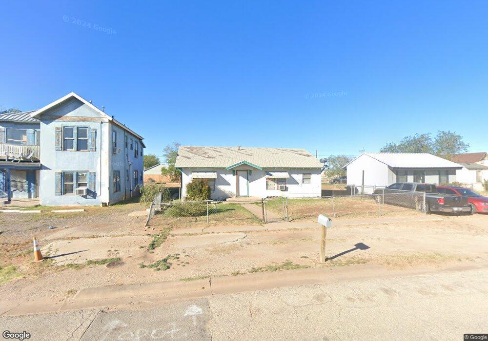 607 E 13th St, Big Spring, TX 79720 - photo 1
