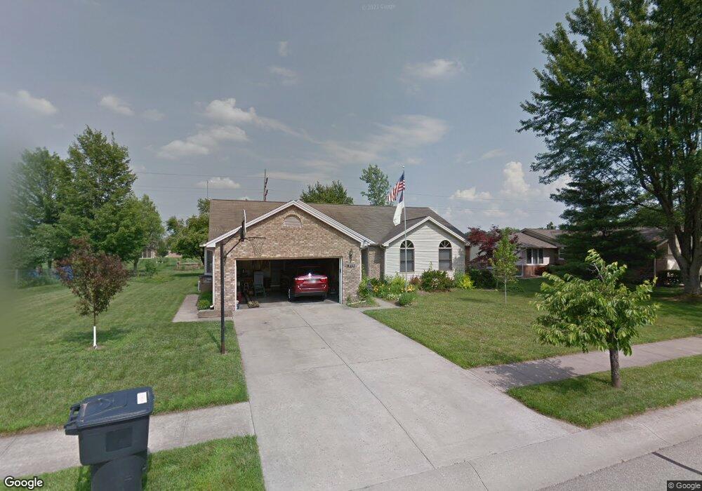 3723 Greenbriar Dr, Columbus, IN 47203 - photo 1