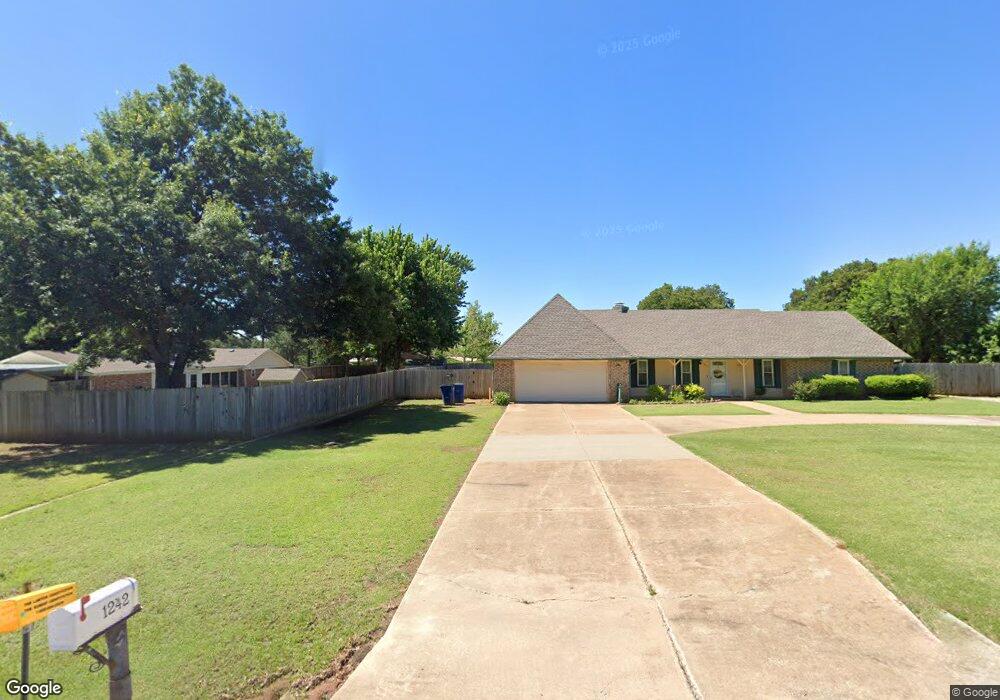 1242 W Osage Rd, Duncan, OK 73533 - photo 1