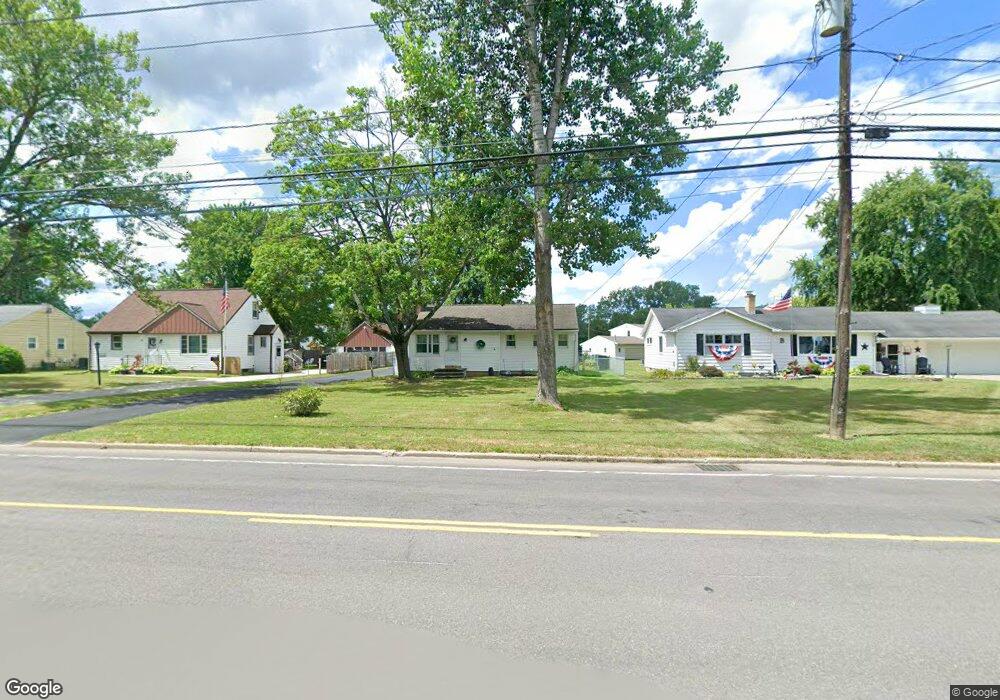 1624 Nash Rd, North Tonawanda, NY 14120 - photo 1