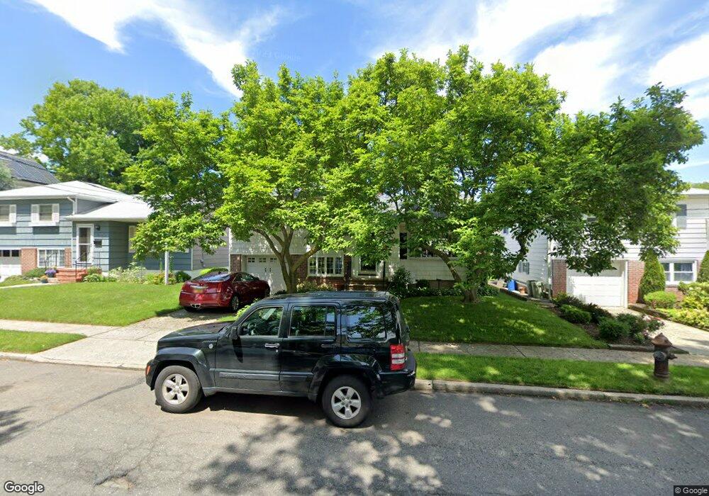 191 Chesterton Ave, Staten Island, NY 10306 - photo 1