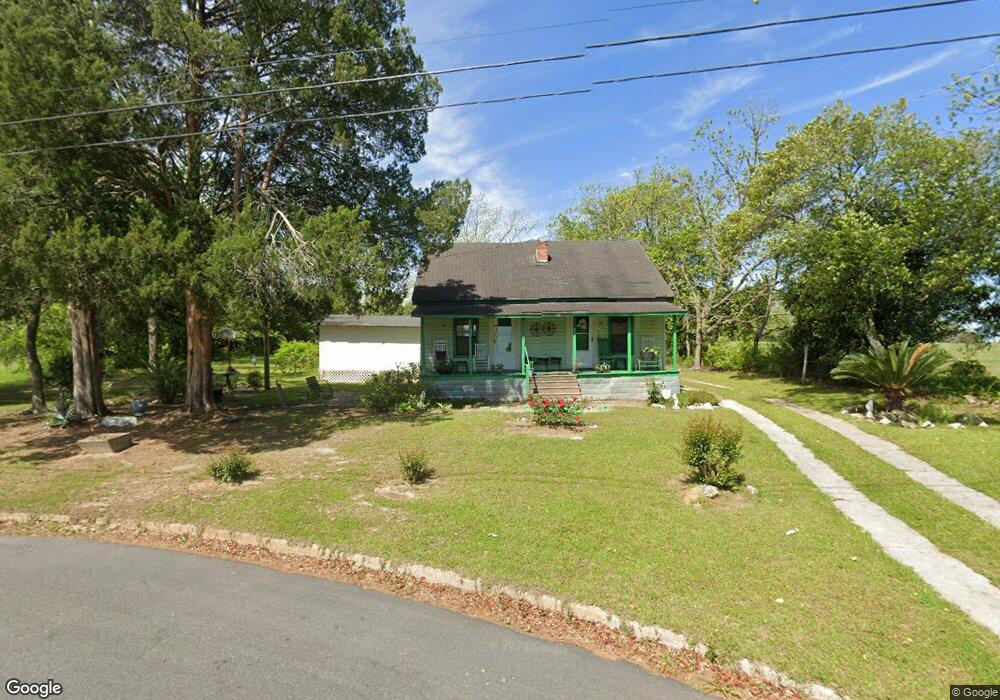 120 W Union Cir, Doerun, GA 31744 - photo 1