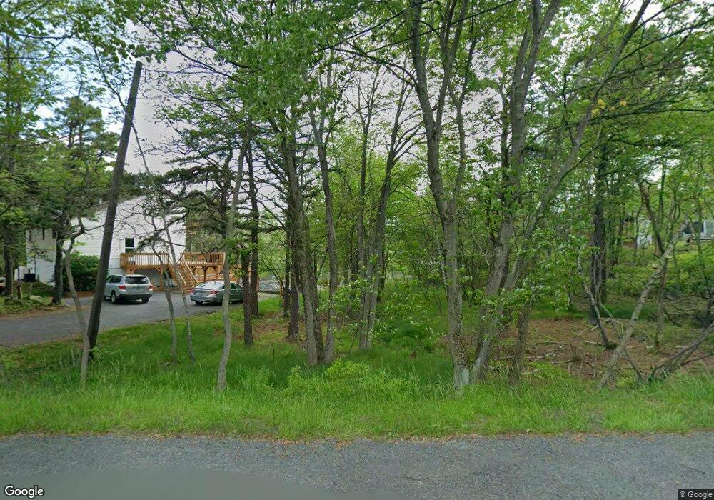 781 Ivy Ct, Emerald Lakes, PA 18334 - photo 1