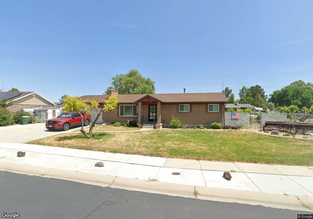 2804 Dimond Dr, West Jordan, UT 84084 - photo 1