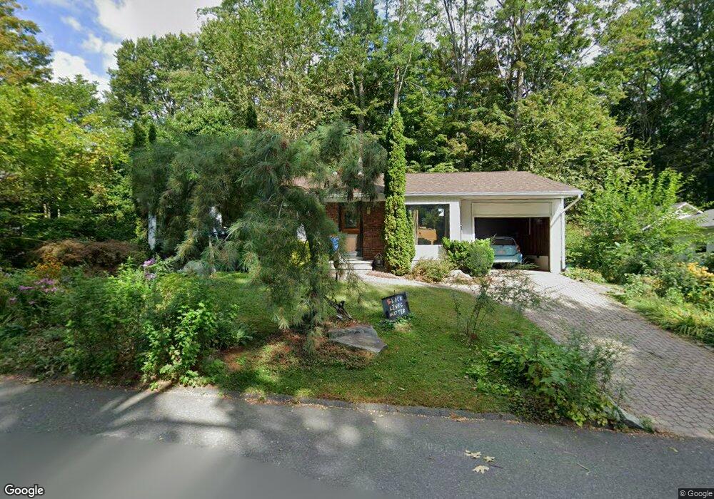 39 Winslow Ave, Florence, MA 01062 - photo 1