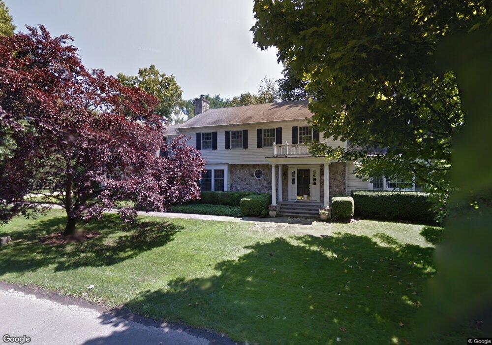 1 Pinecrest Rd, Greenwich, CT 06878 - photo 1