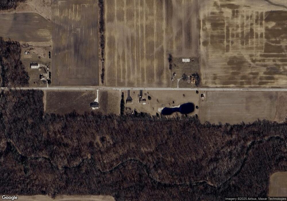 4611 W 400 S, Huntington, IN 46750 - photo 1