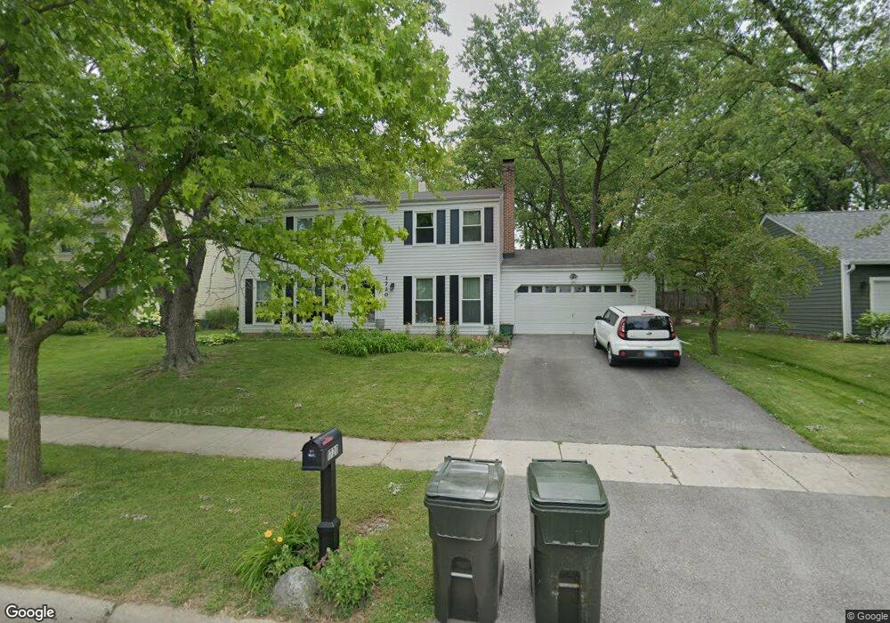 1720 Fender Rd, Naperville, IL 60565 - photo 1