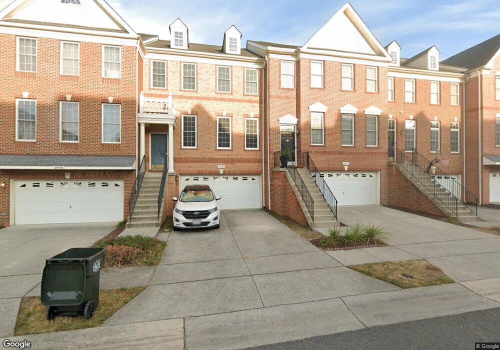 25150 Shultz Terrace unit 56H, Chantilly, VA 20152 - photo 1
