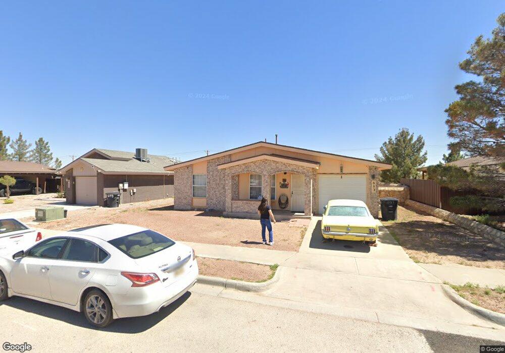 653 Orchid Dr, Horizon City, TX 79928 - photo 1