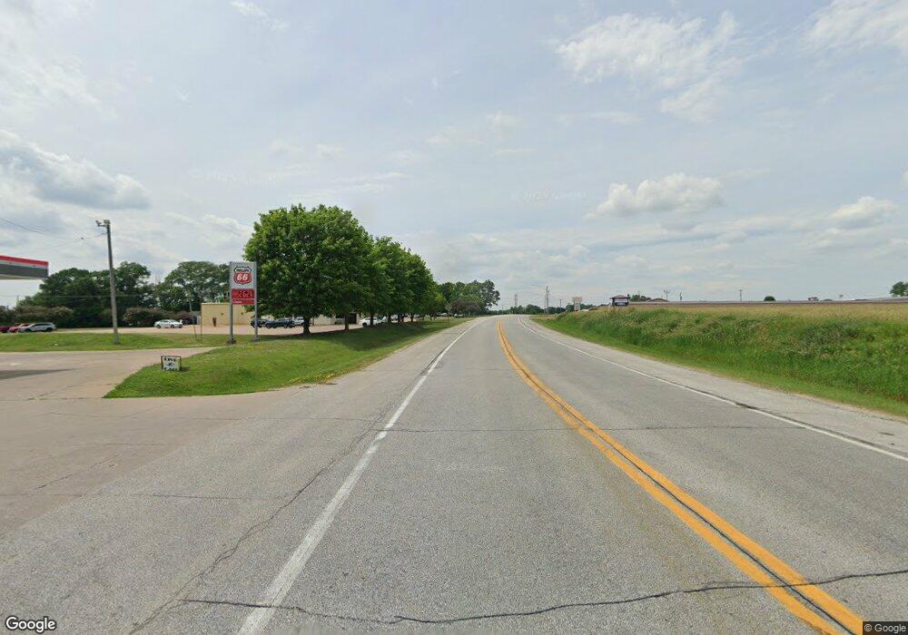 3901 W Kimberly Rd, Davenport, IA 52806 - photo 1