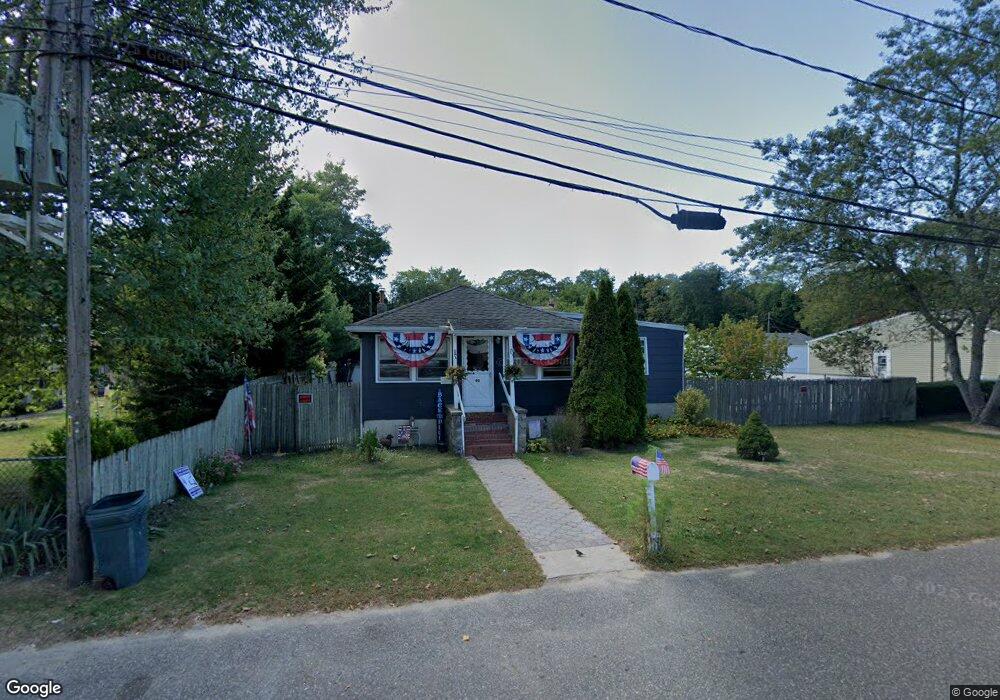 40 Merle Place, Deer Park, NY 11729 - photo 1