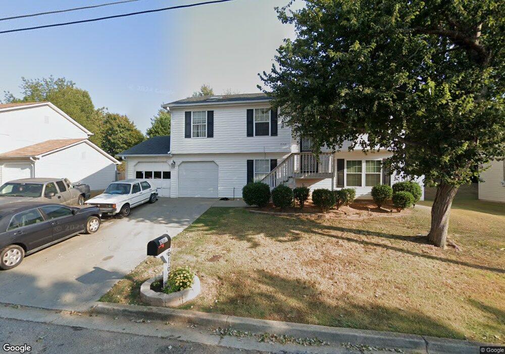 6162 Raleigh Oaks Ct unit 3, Lithonia, GA 30058 - photo 1