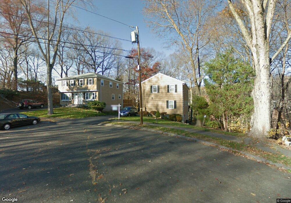 35 E Hills Dr, New Canaan, CT 06840 - photo 1