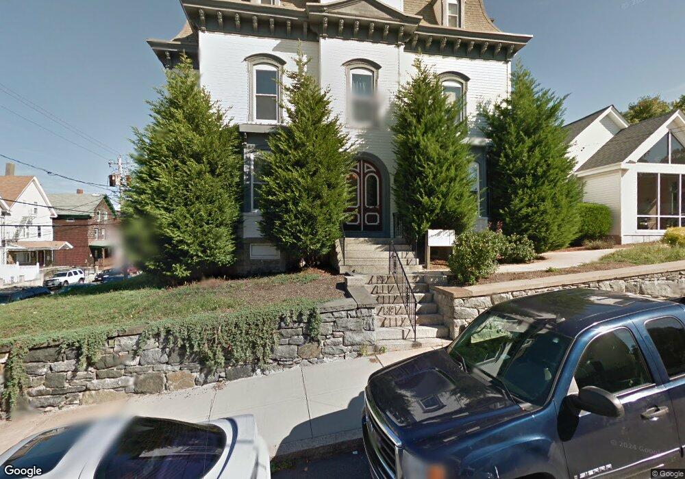 162 Walnut St unit 3W, Fall River, MA 02720 - photo 1