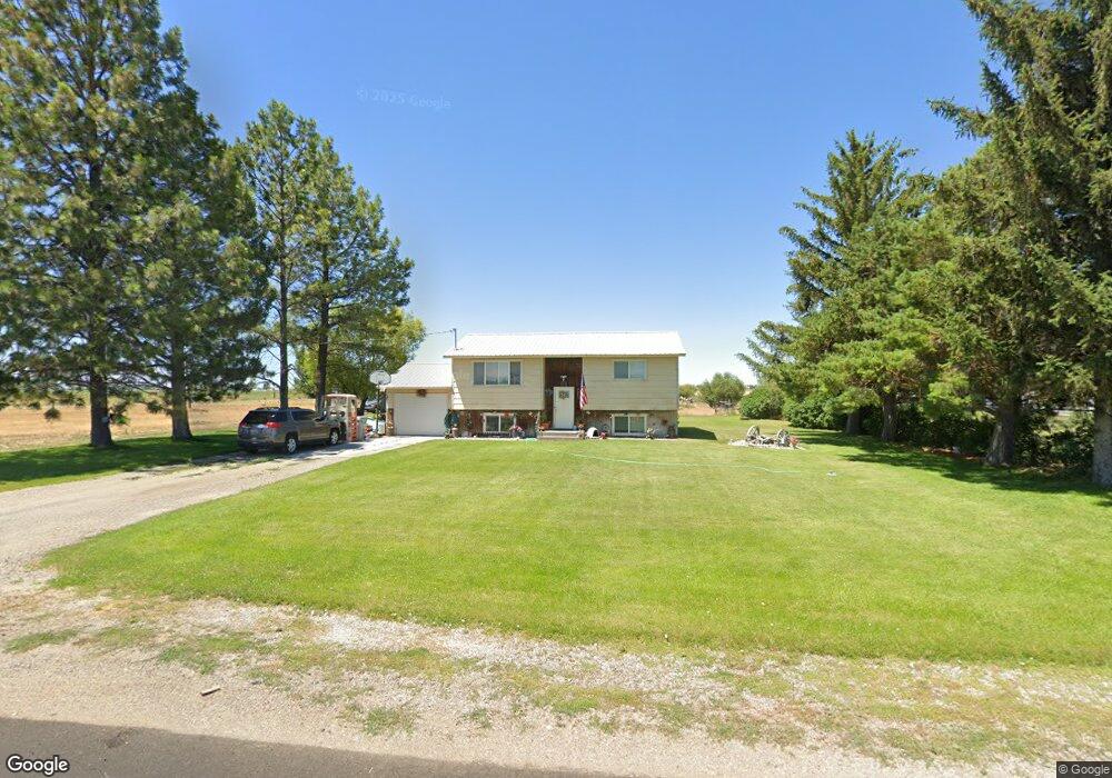 74 N 950 W, Blackfoot, ID 83221 - photo 1