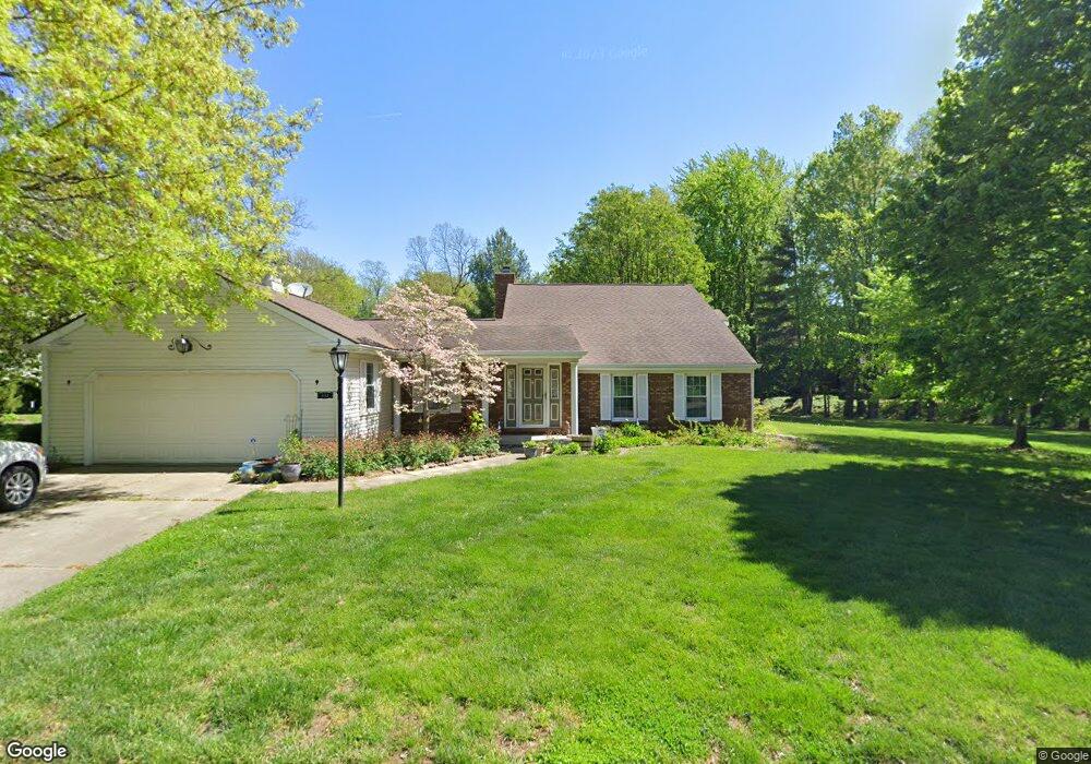 332 Hominy Ct, Terre Haute, IN 47803 - photo 1