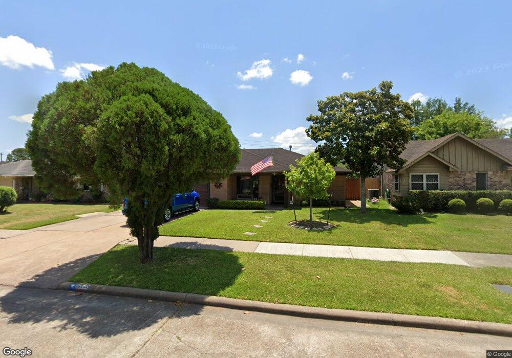 10126 Kirkglen Dr, Houston, TX 77089 - photo 1