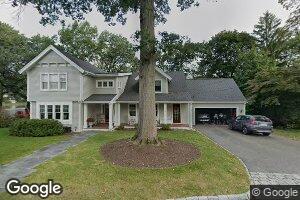 16 Dartmouth St, Winchester, MA 01890
