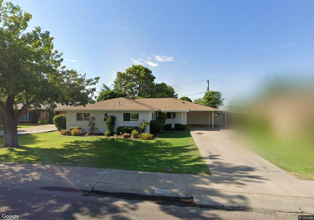 3819 E Piccadilly Rd, Phoenix, AZ 85018 - photo 1