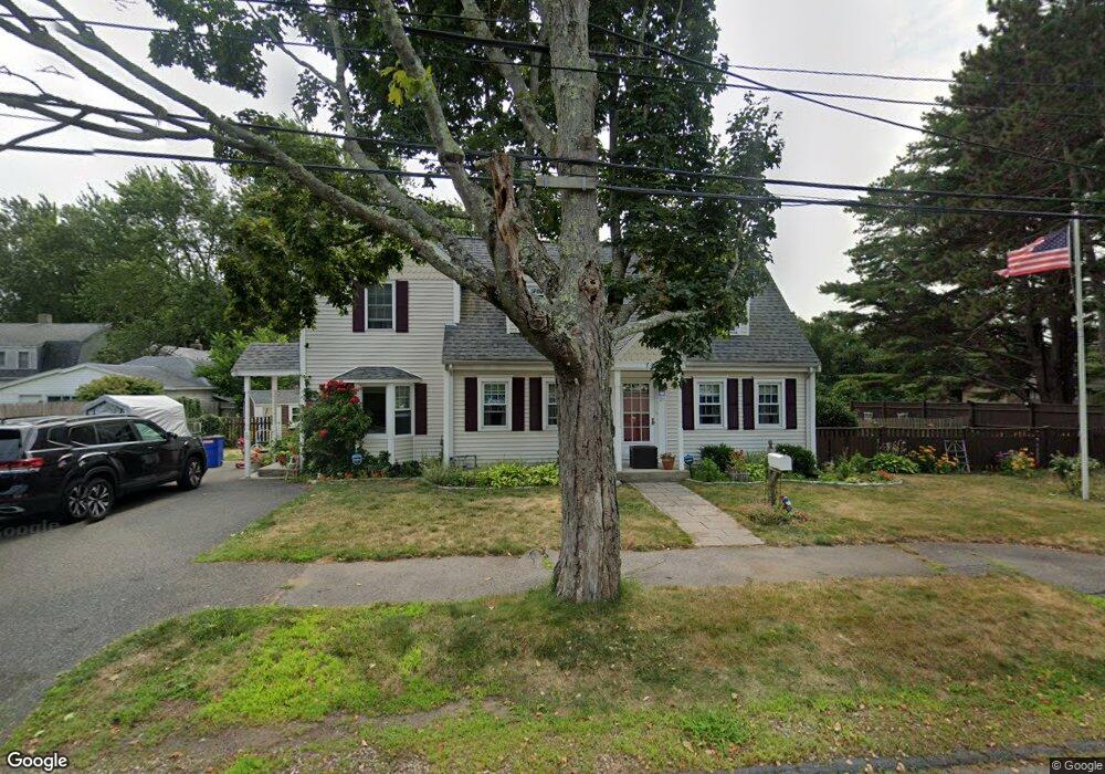 70 Lindall St, Danvers, MA 01923 - photo 1