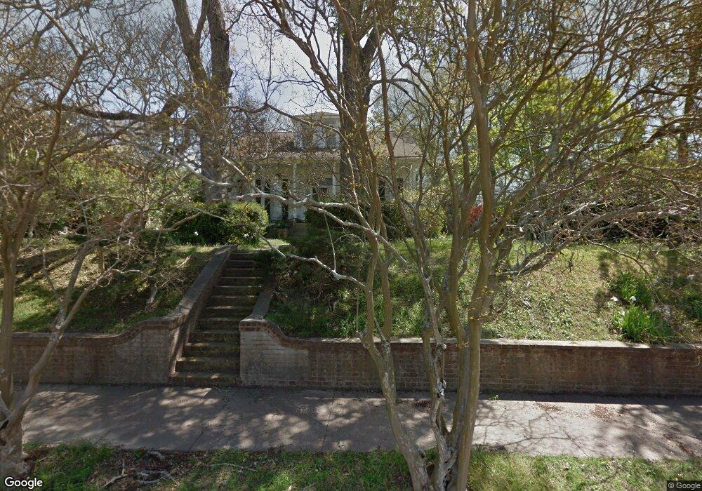 31 Fourth St, Natchez, MS 39120 - photo 1