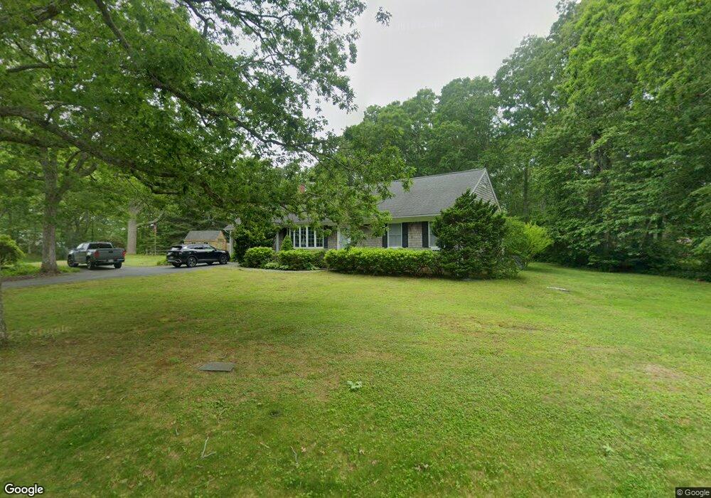 4 Surrey Ln, Mashpee, MA 02649 - photo 1