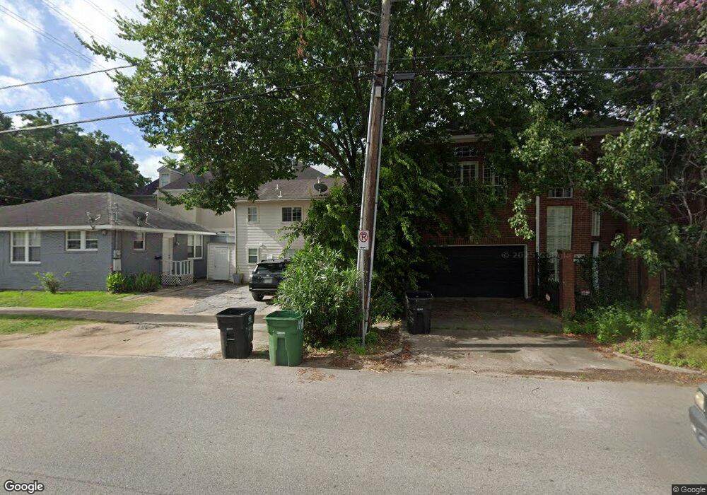 1977 Fairview St unit B, Houston, TX 77019 - photo 1