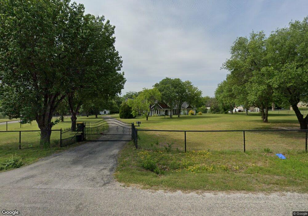 1528 Oakridge Ct W, Azle, TX 76020 - photo 1