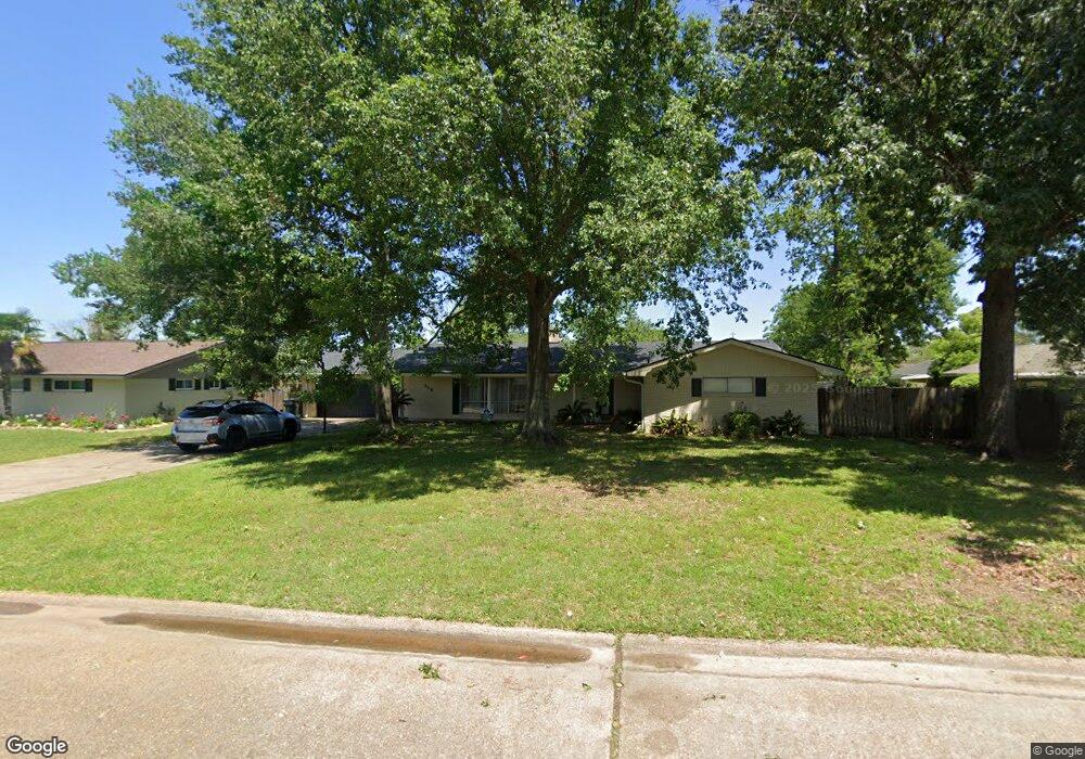 208 Spring St, Lake Charles, LA 70605 - photo 1