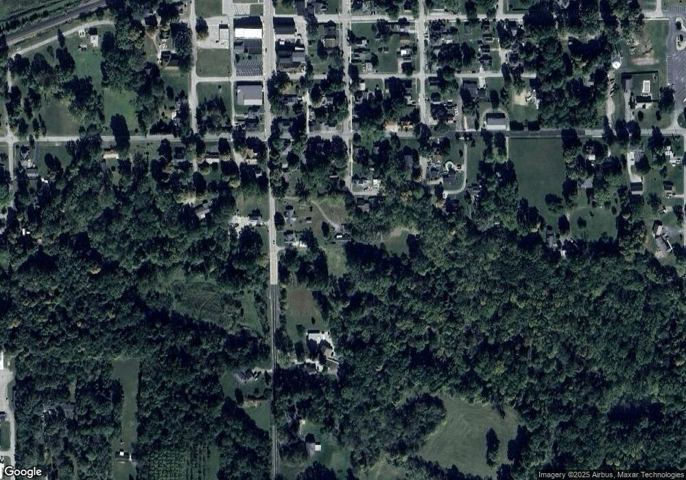 333 1/2 S Main St, Andrews, IN 46702 - photo 1