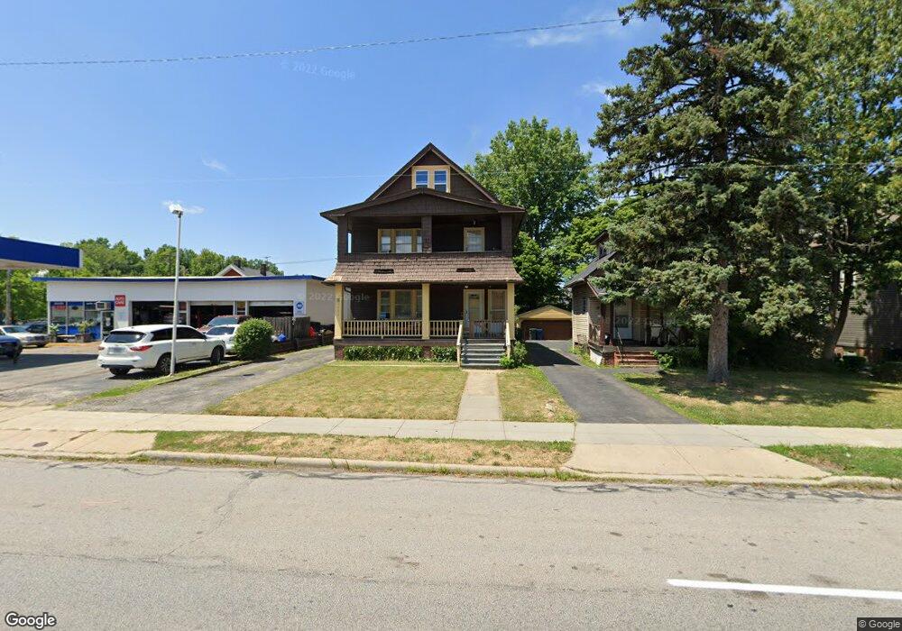 1822 S Taylor Rd, Cleveland Heights, OH 44118 - photo 1