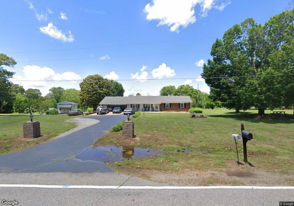 172 Clearview Rd, Statesville, NC 28625 - photo 1