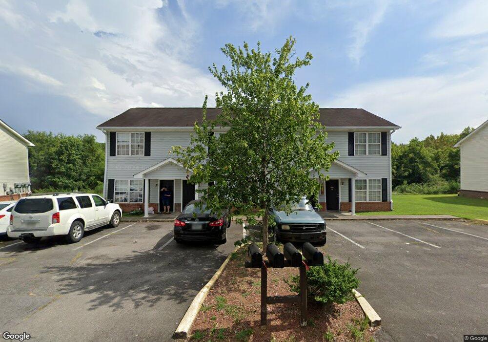 794 Bermuda St, Dalton, GA 30721 - photo 1