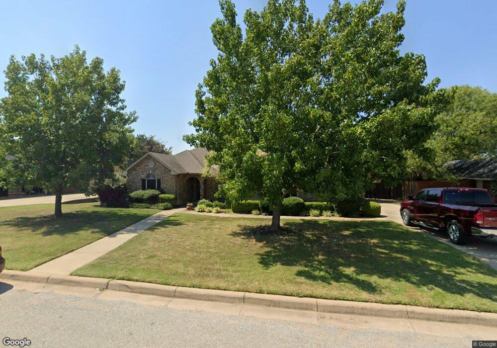 126 Ginger Dr, Pottsboro, TX 75076 - photo 1